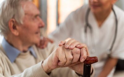 es obligatorio empadronar a un anciano en una residencia